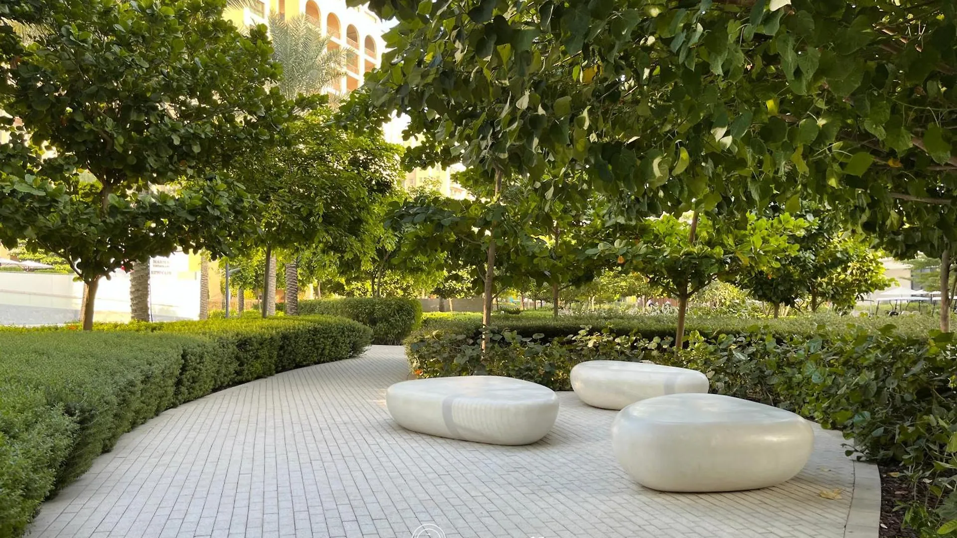 Manzil - 1Br In Seven Palm With Infinity Pool & Private Beach Access Dubai